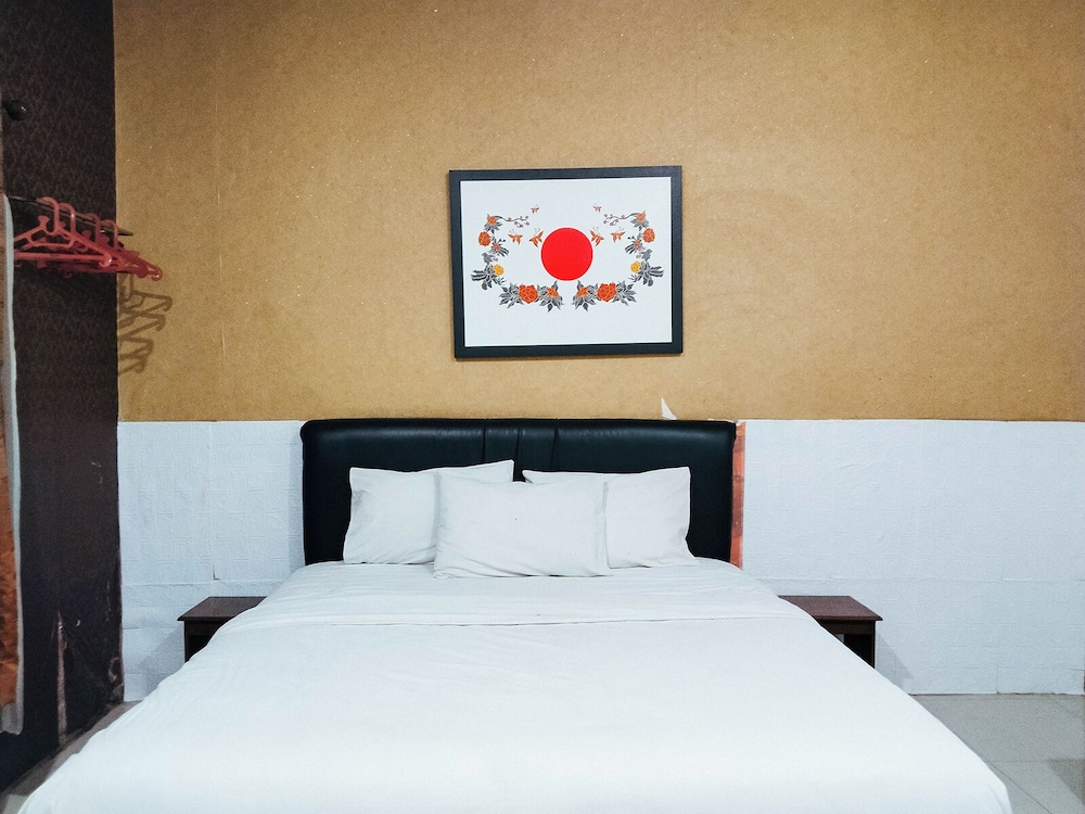 Hotel O Medan Near Gajah Mada formerly Hotel Labuhan Raya 28/61