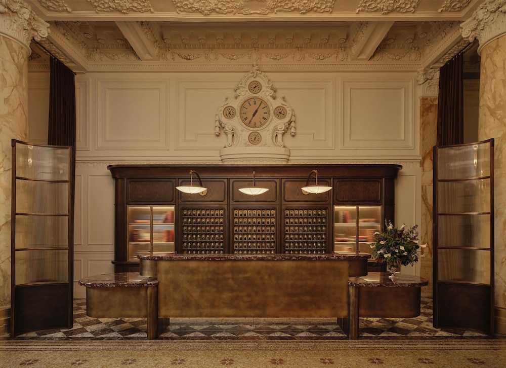 The Bellevue Hotel 8/50