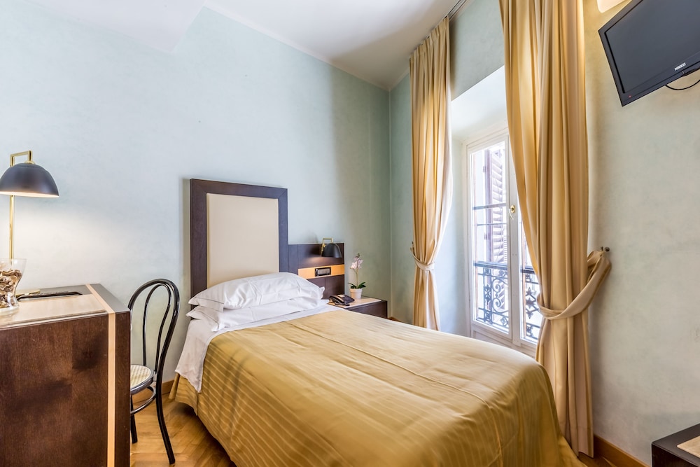 HOTEL DUOMO 35/74