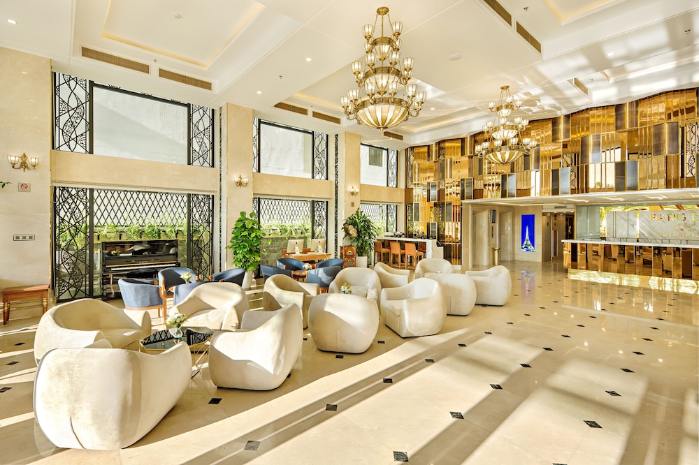 Paris Deli Danang Beach Hotel 13/80