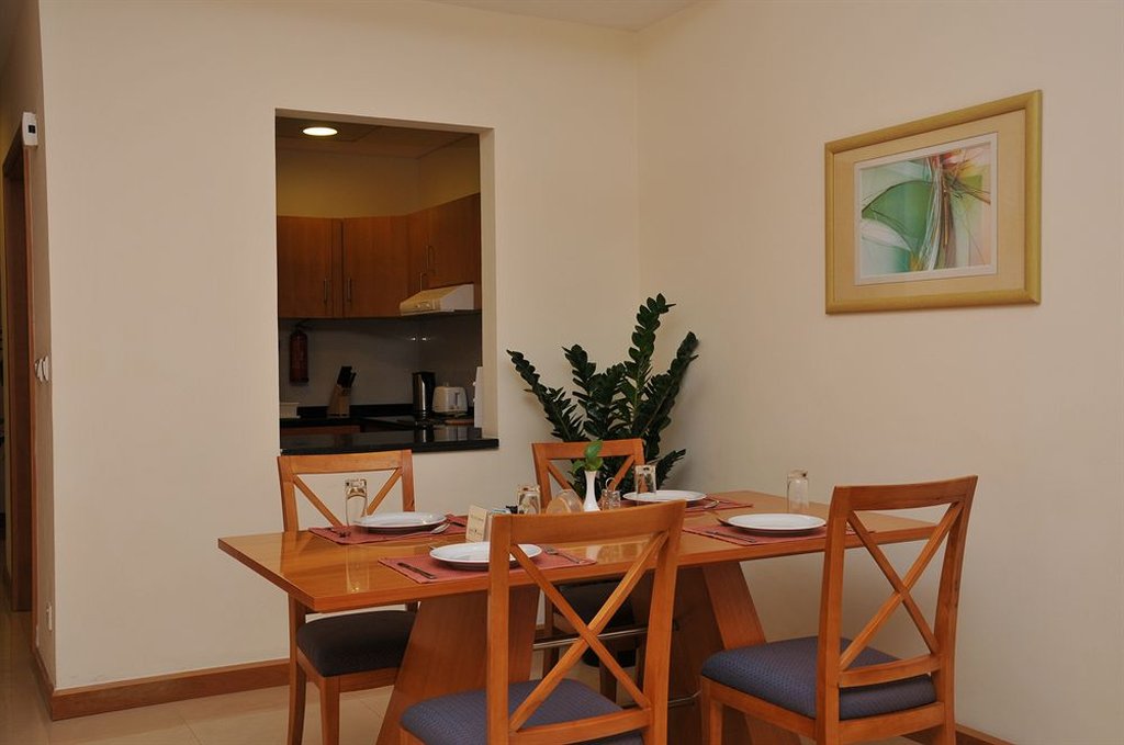 City Stay Grand Hotel Apartment 23/27