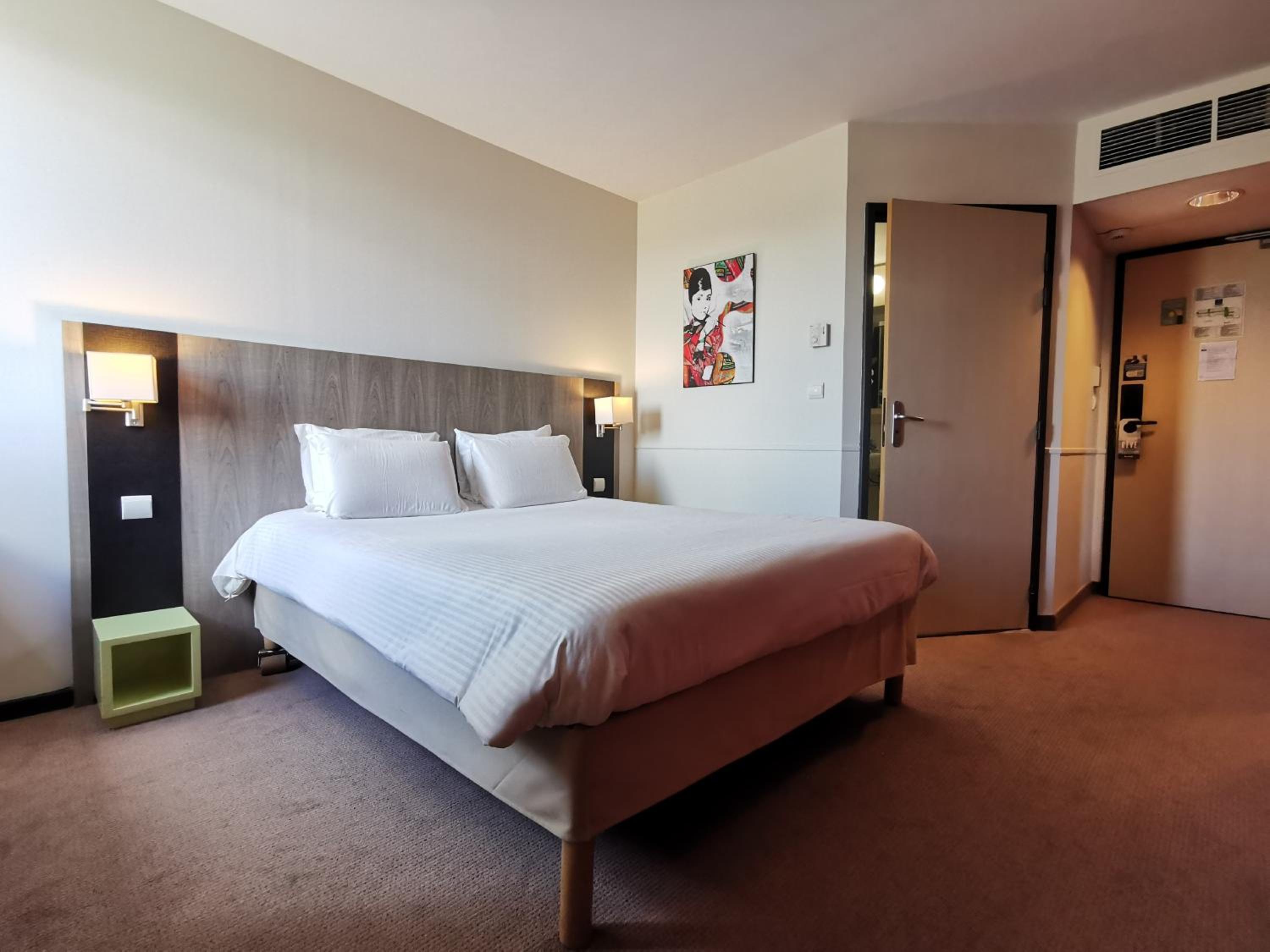 غرفة بسرير مزدوج، MERCURE Chartres Est 2/6