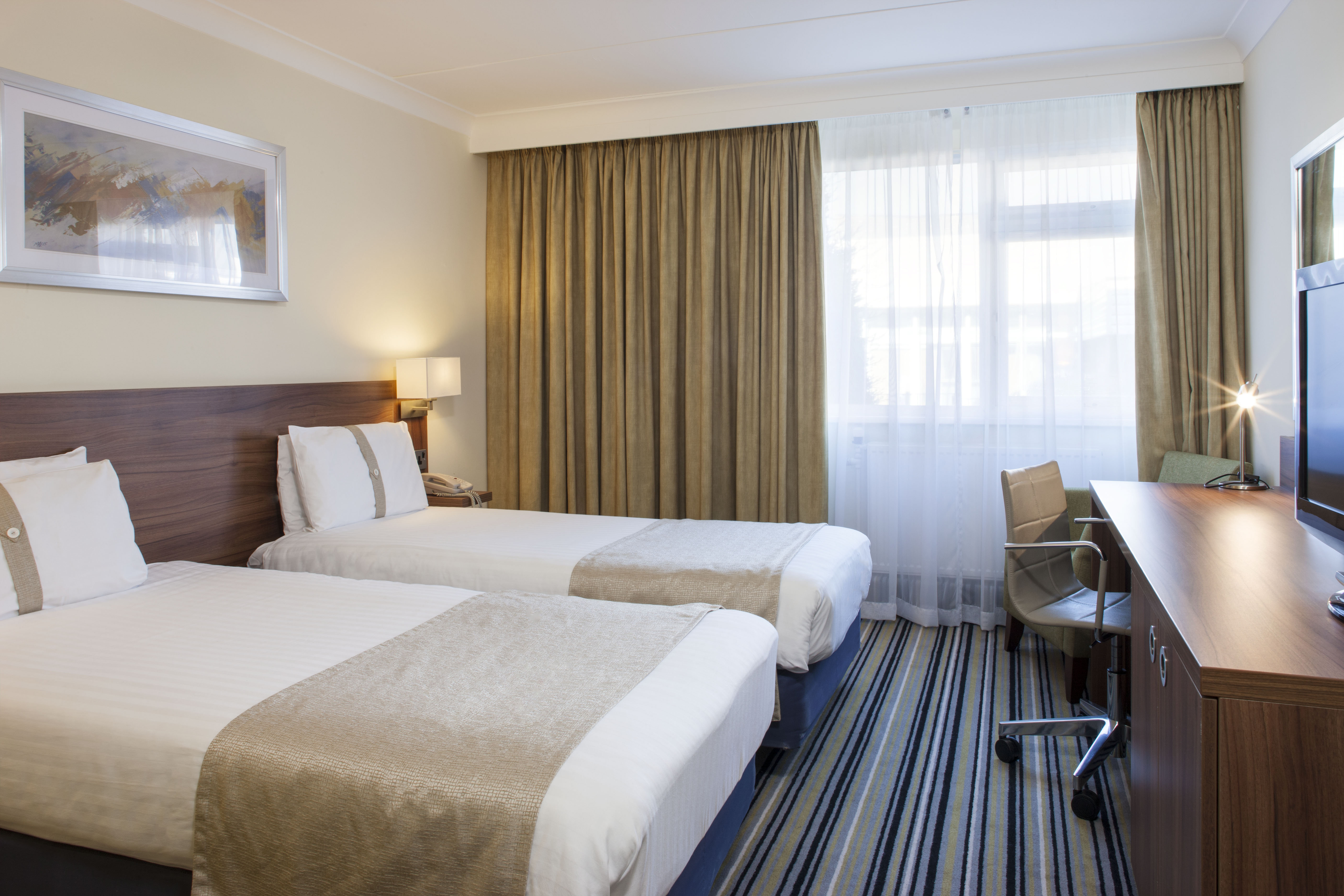 Holiday Inn Ipswich 9/50
