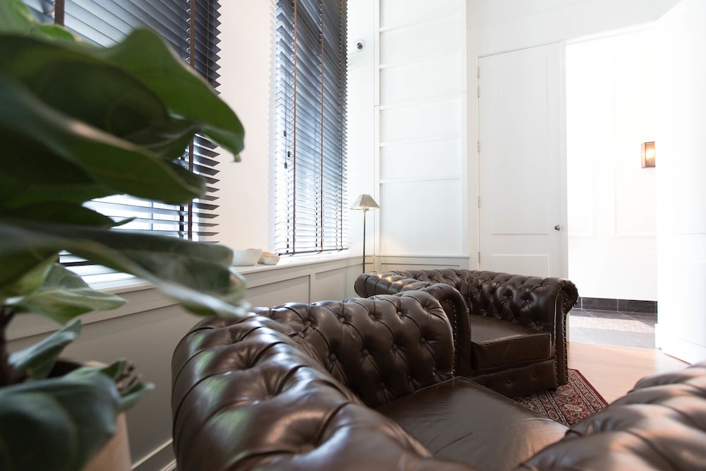Boutique Hotel Maison Emile 44/67