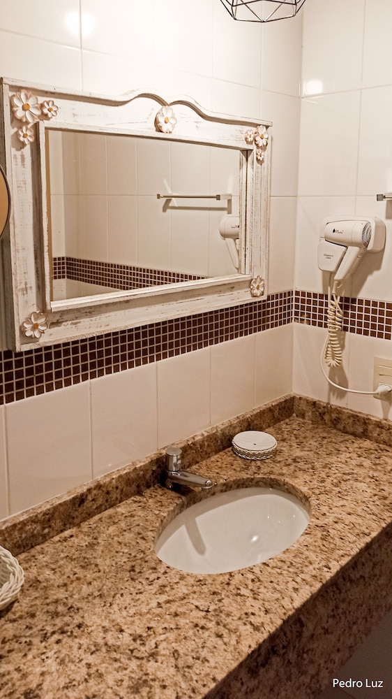 Hotel Rio Penedo 42/46