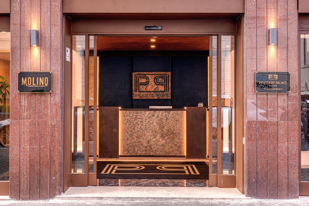 Prassede Palace Hotel 9/36