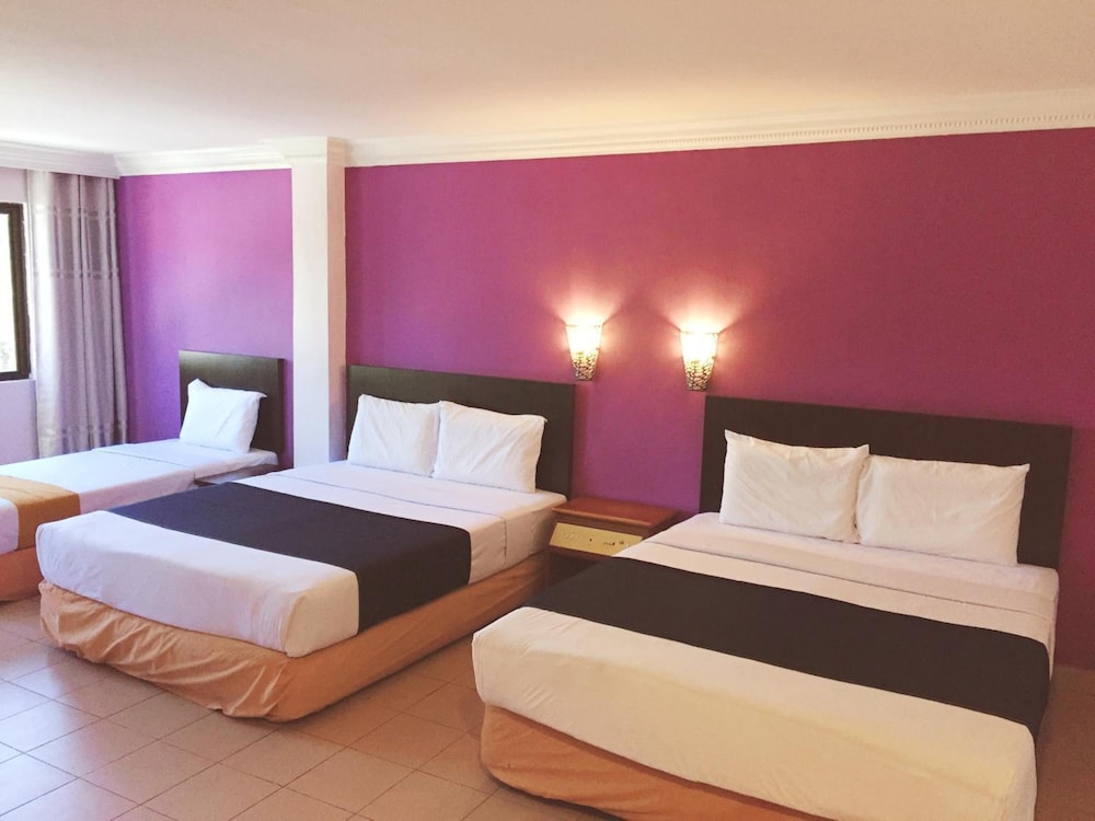Raja Inn Hotel 24/51