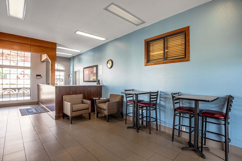 Rodeway Inn St George North Near Pioneer Park 20/28