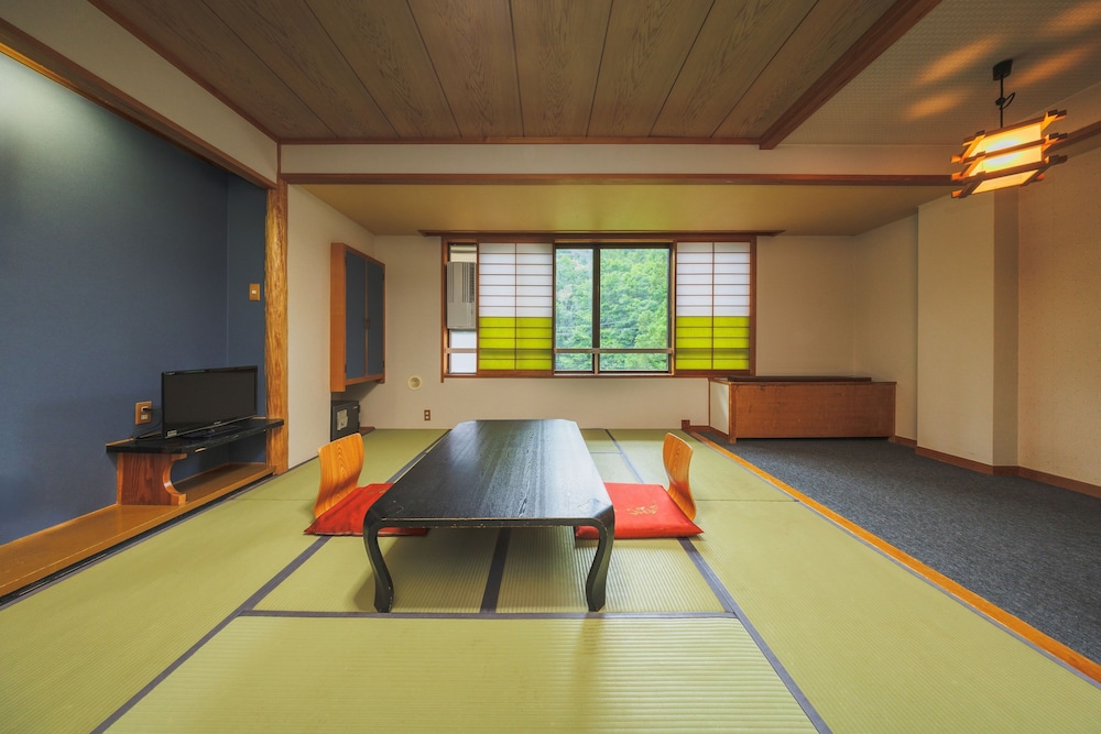 Hotel Hammond Takamiya 20/53