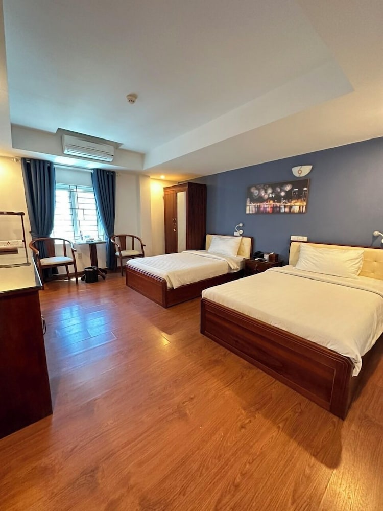 A25 Hotel - No. 137 Nguyen Du 30/69