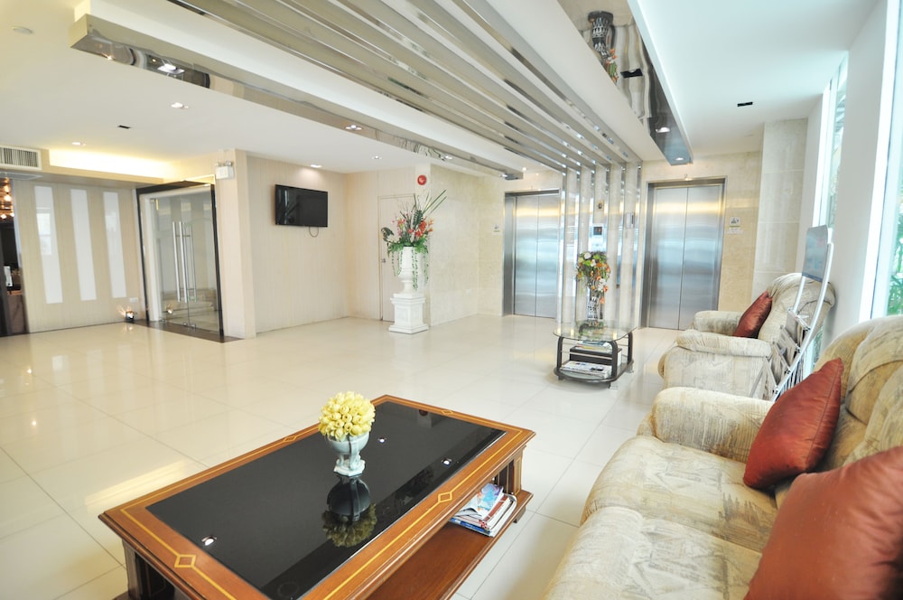 Centric Place Hotel 41/66