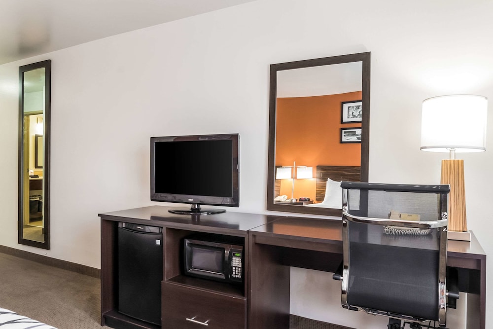 Sleep Inn & Suites North Liberty - Liberty City 39/43