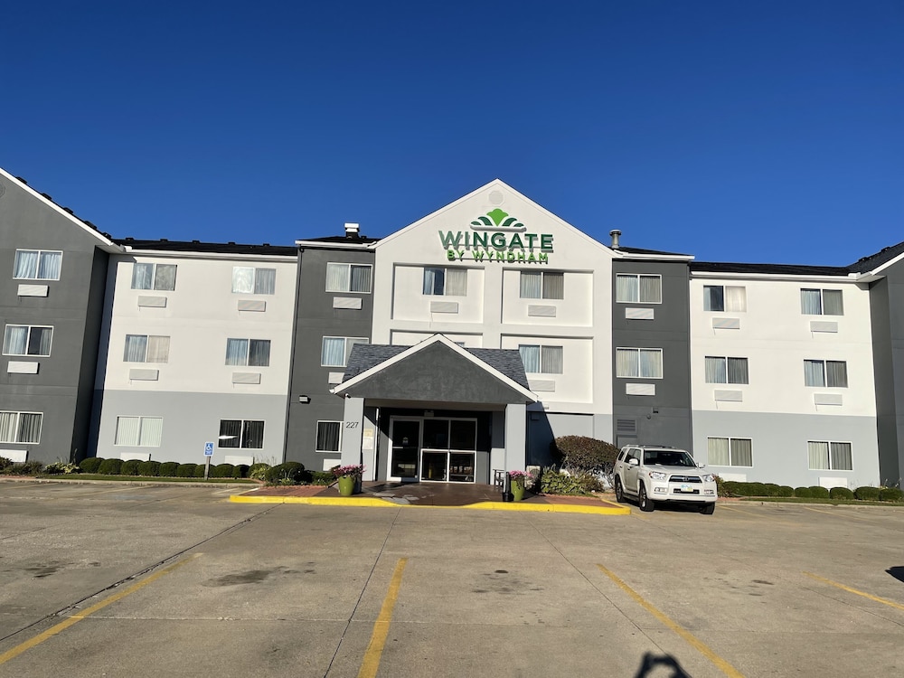 Wingate by Wyndham Marion 1/10