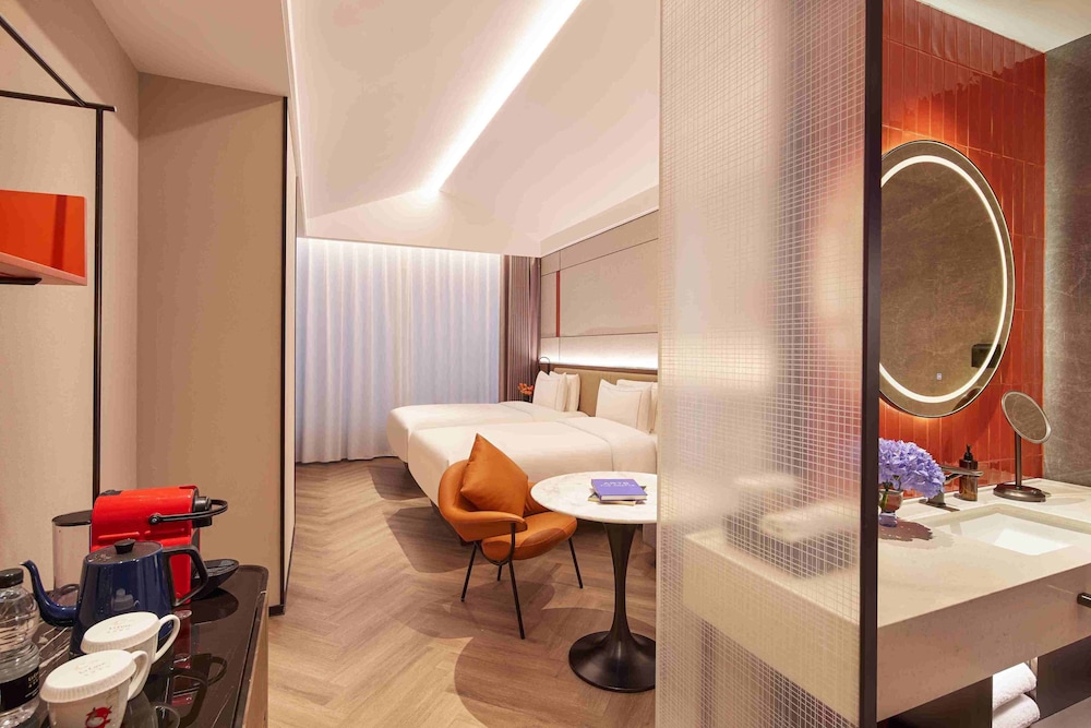 UrCove by HYATT Shanghai West Riverside 41/42