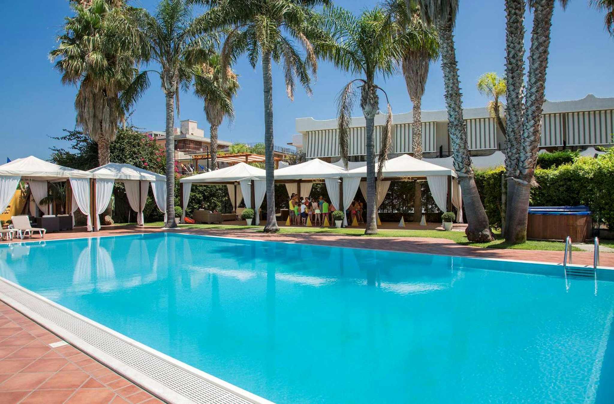 HOTEL REDEBORA 44/45