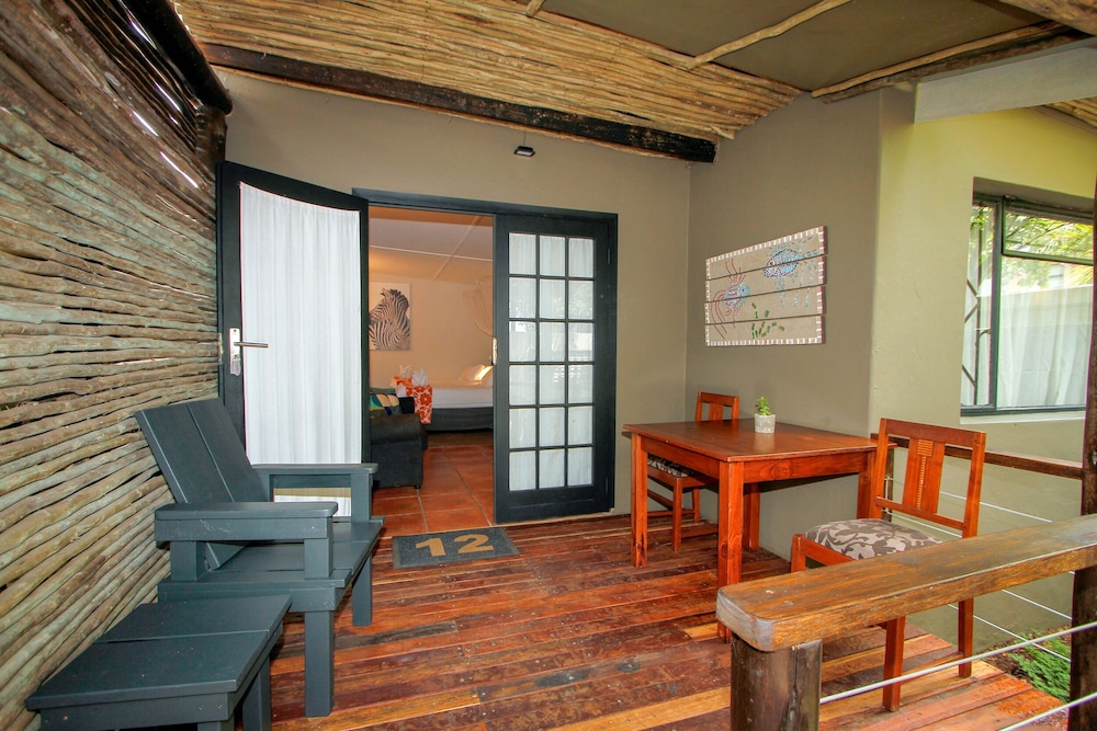 Umlilo Lodge 36/64