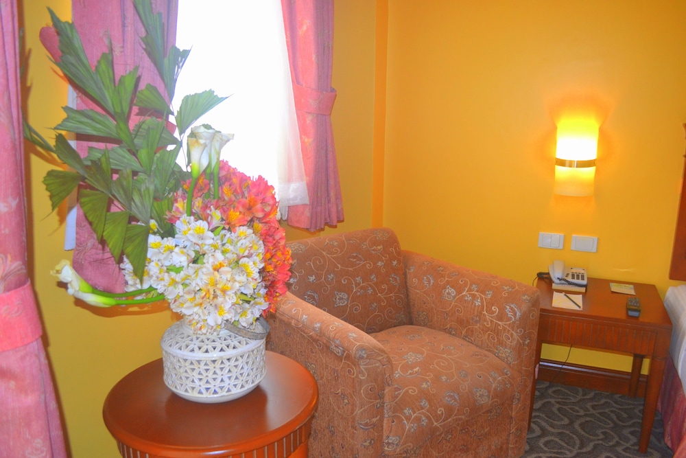 Hotel Elizabeth Baguio 53/69