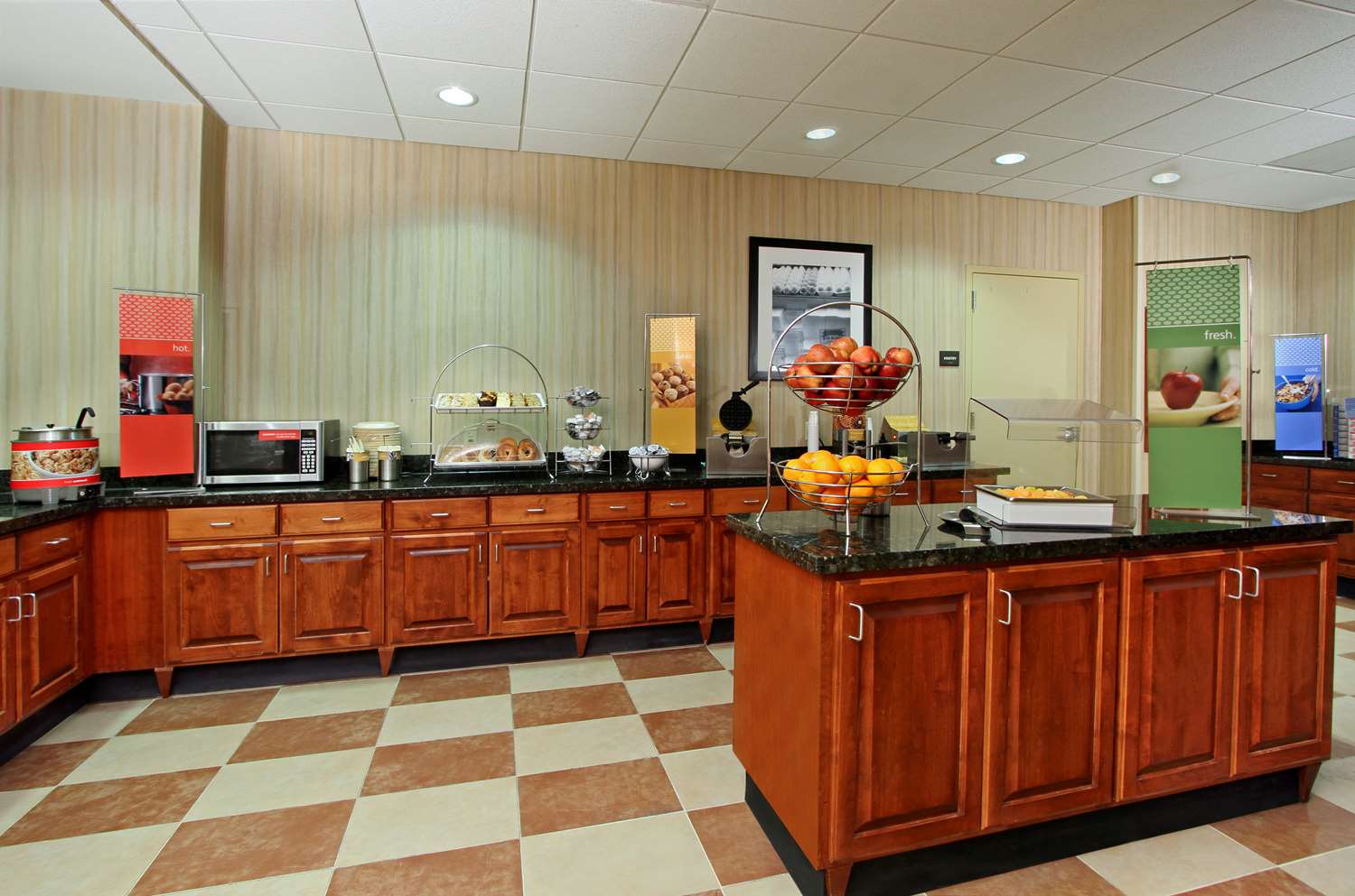 Hampton Inn Suites Exmore Eastern Shore 6/42
