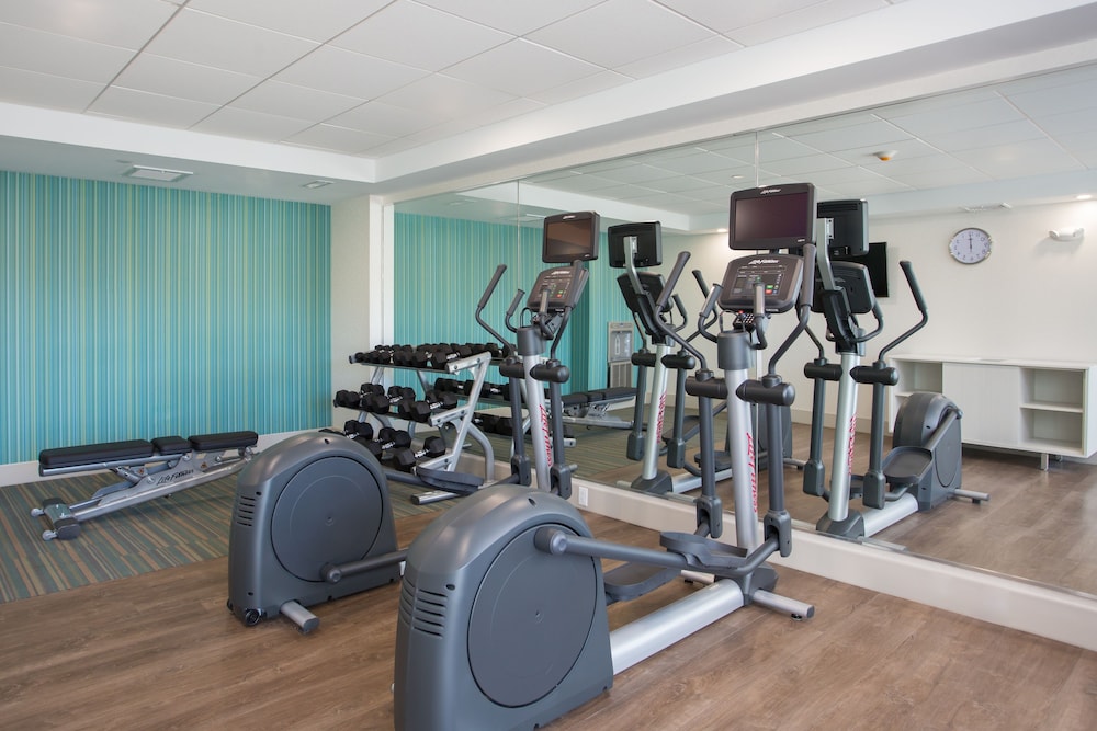 HOLIDAY INN EXPRESS CHELMSFORD 37/65