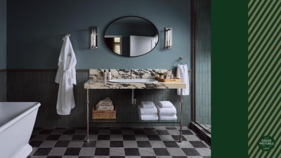 The Inn at Green Pastures 44/44