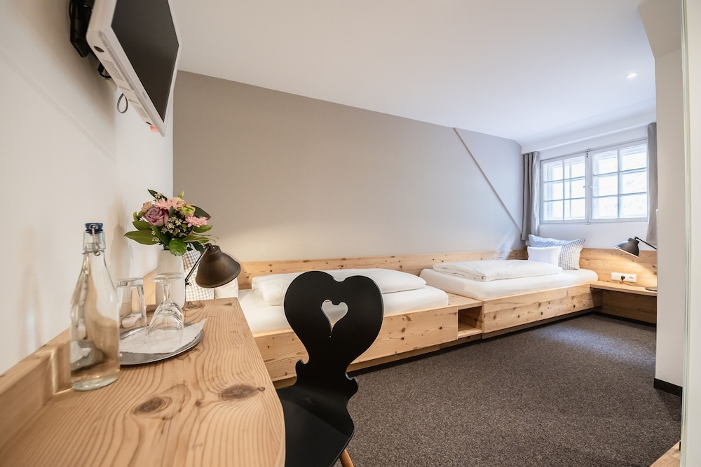 Hotel Blaue Gams 35/73