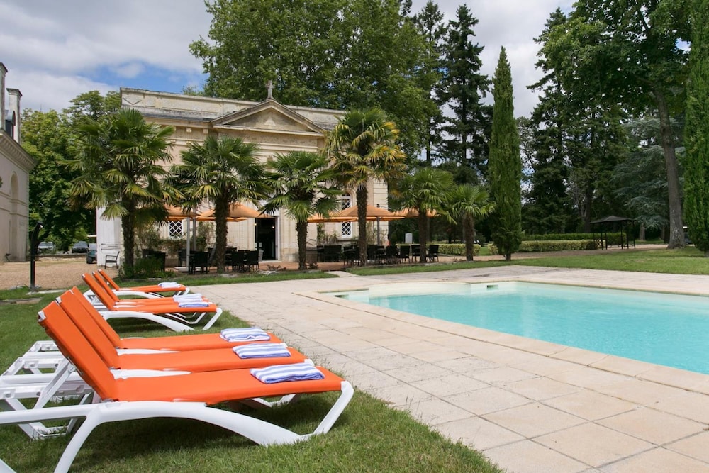 CHATEAU DES SEPT TOURS 34/72