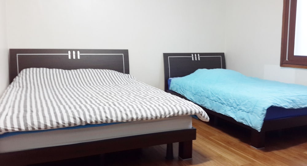 Minjoonggak Guesthouse 12/54