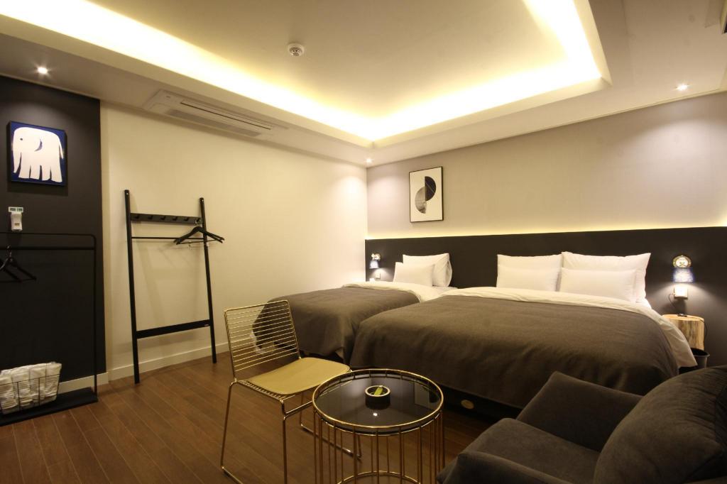 Asome Hotel 15/42