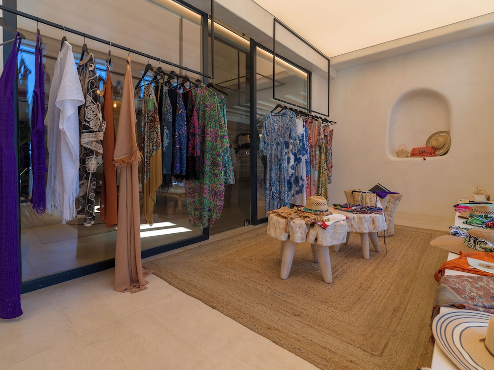 ASTY Mykonos Hotel and Spa 35/50