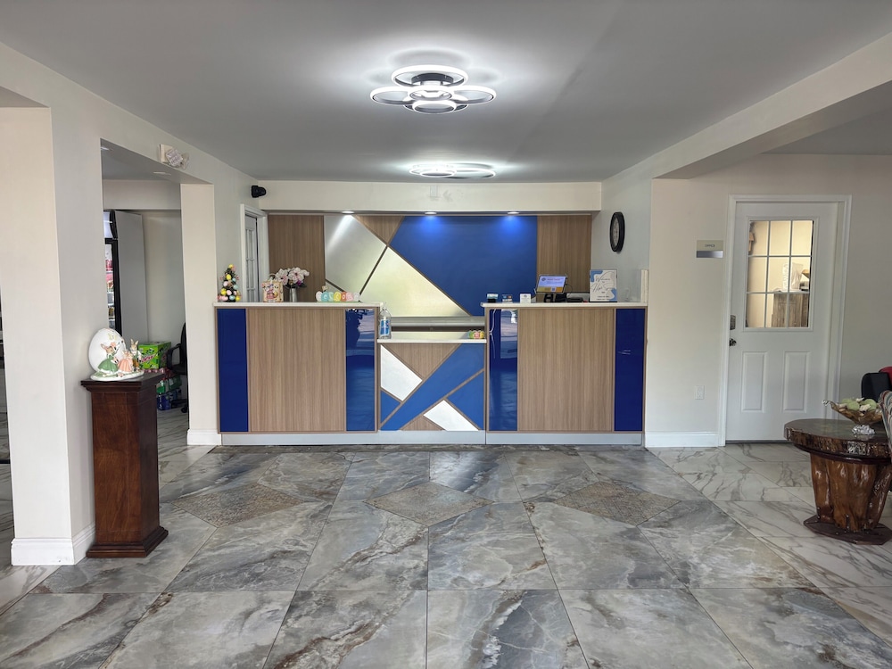 Lobby at Clarion Pointe Alachua - Gainesville Area, ALACHUA - FL
