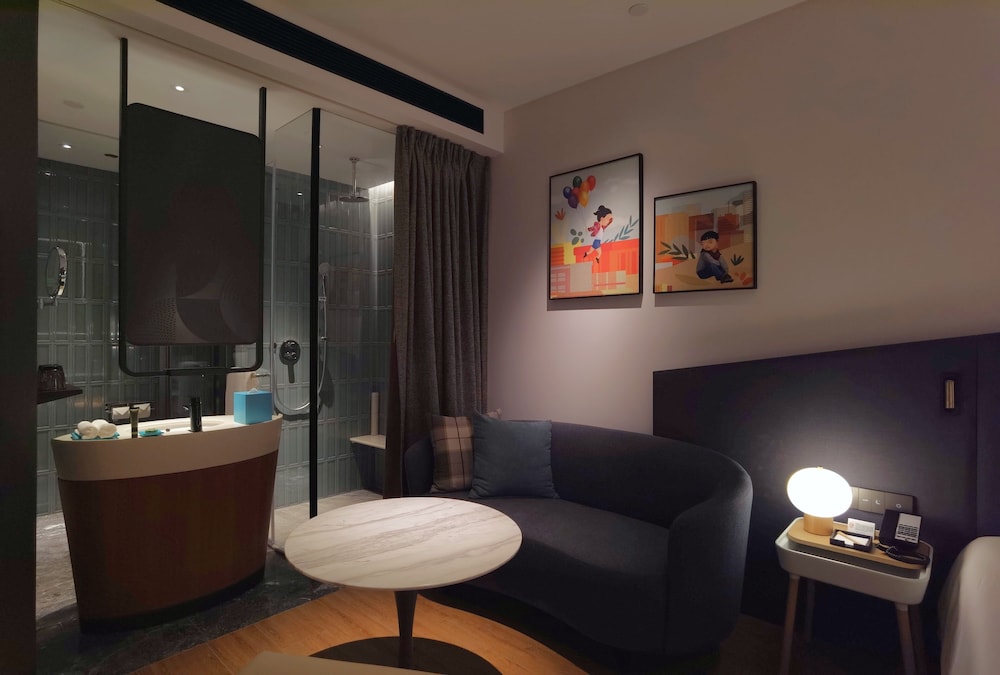 Artyzen Habitat Qiantan Shanghai 38/60