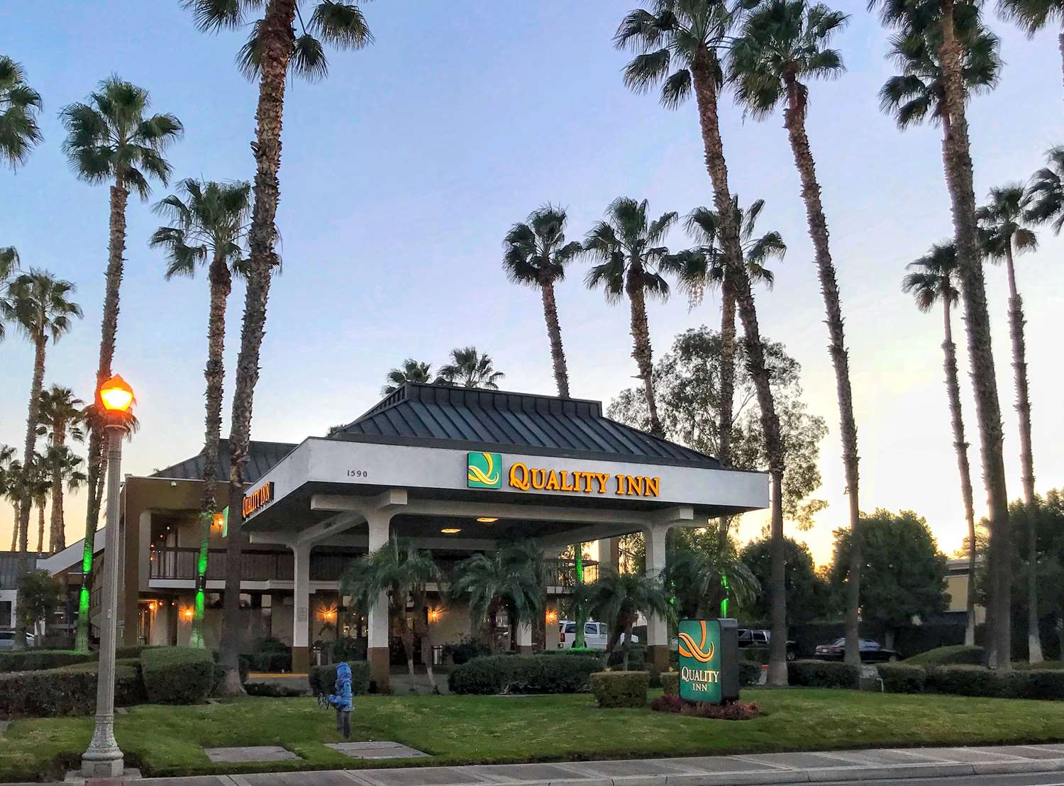 Quality Inn Riverside Near UCR and Downtown 2/32