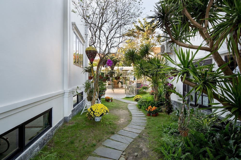 Riverside Impression Homestay Villa 60/65