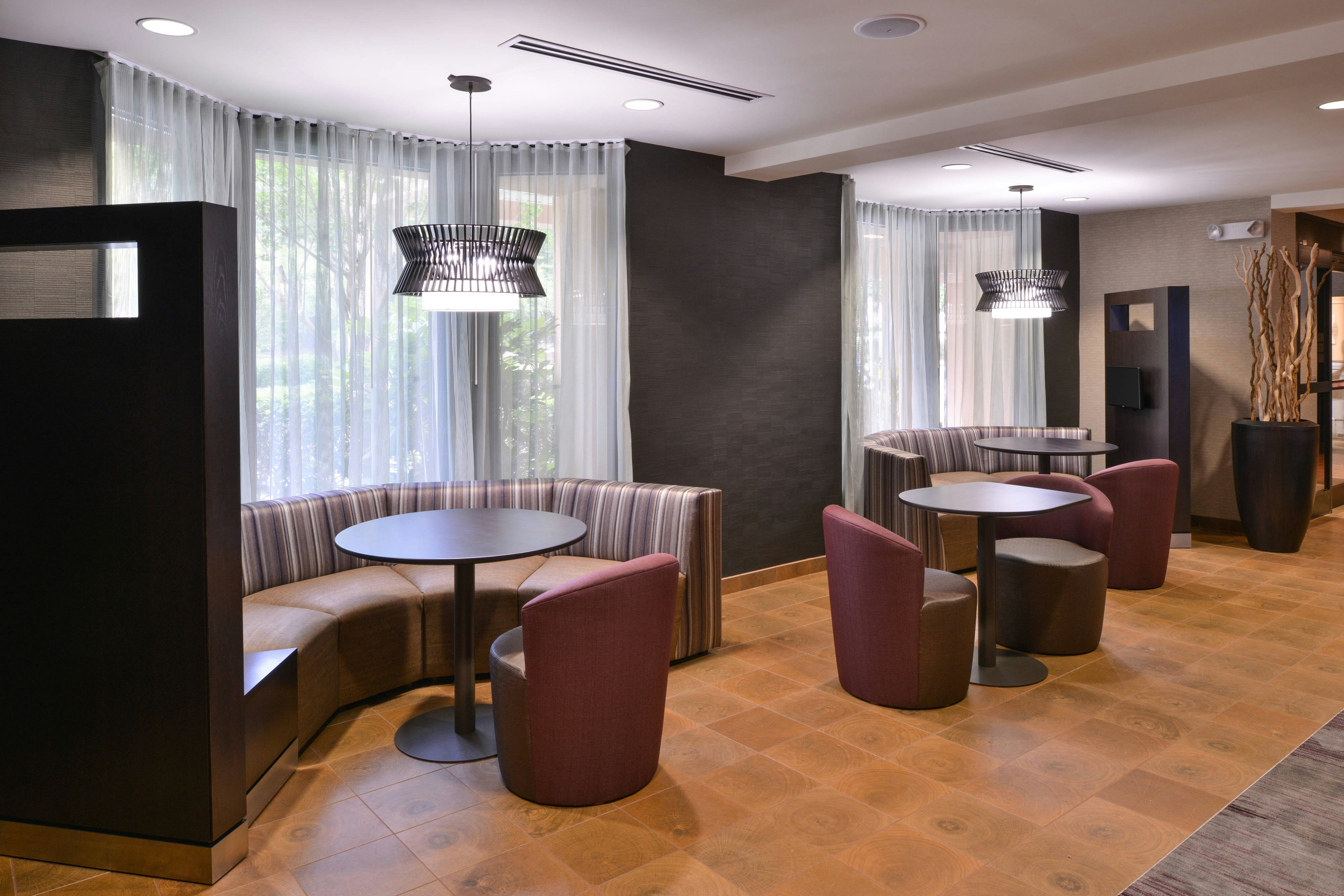 Courtyard By Marriott Columbia Northeast/Fort Jackson Area 8/24