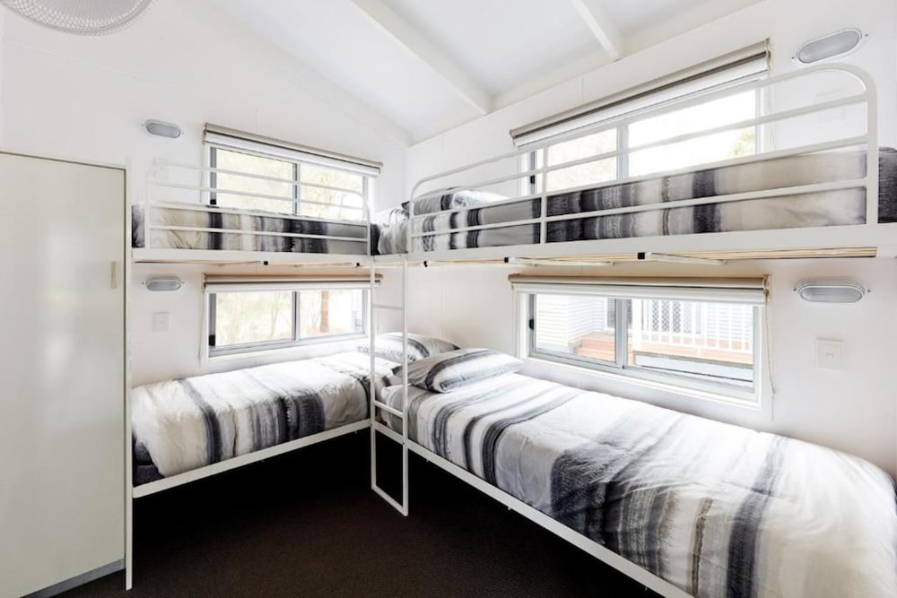 Torquay Foreshore Caravan Park 15/75