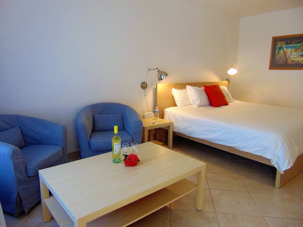 Dolphin Key Resort 9/50