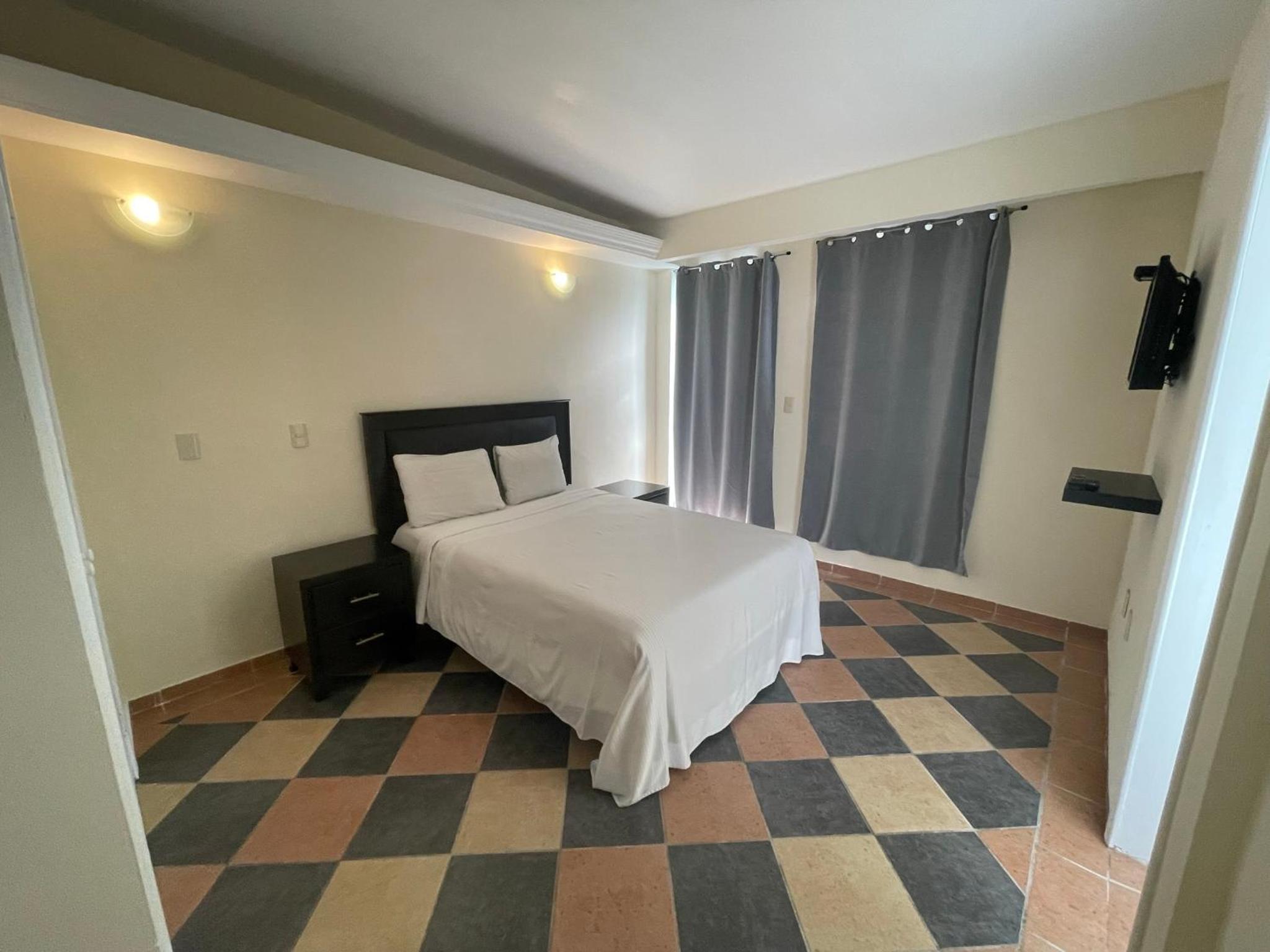 Superior, Queen Bed, Hotel Real Home Ex Hotel Real Business 5/10