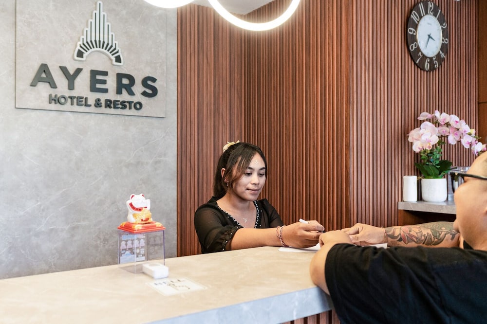 Ayers Hotel and Resto 1/18