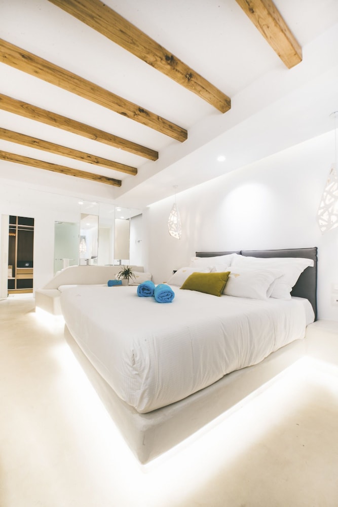 Olvos Luxury Suites Mykonos 14/73