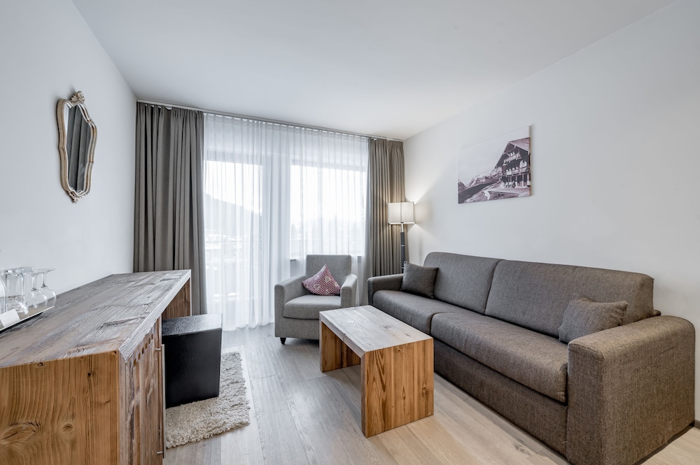 Hotel Larchenhof 60/79