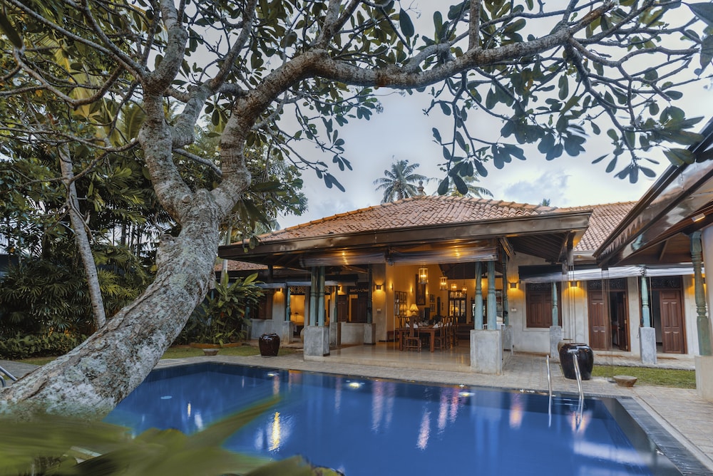 Villa Republic Bentota 1/50