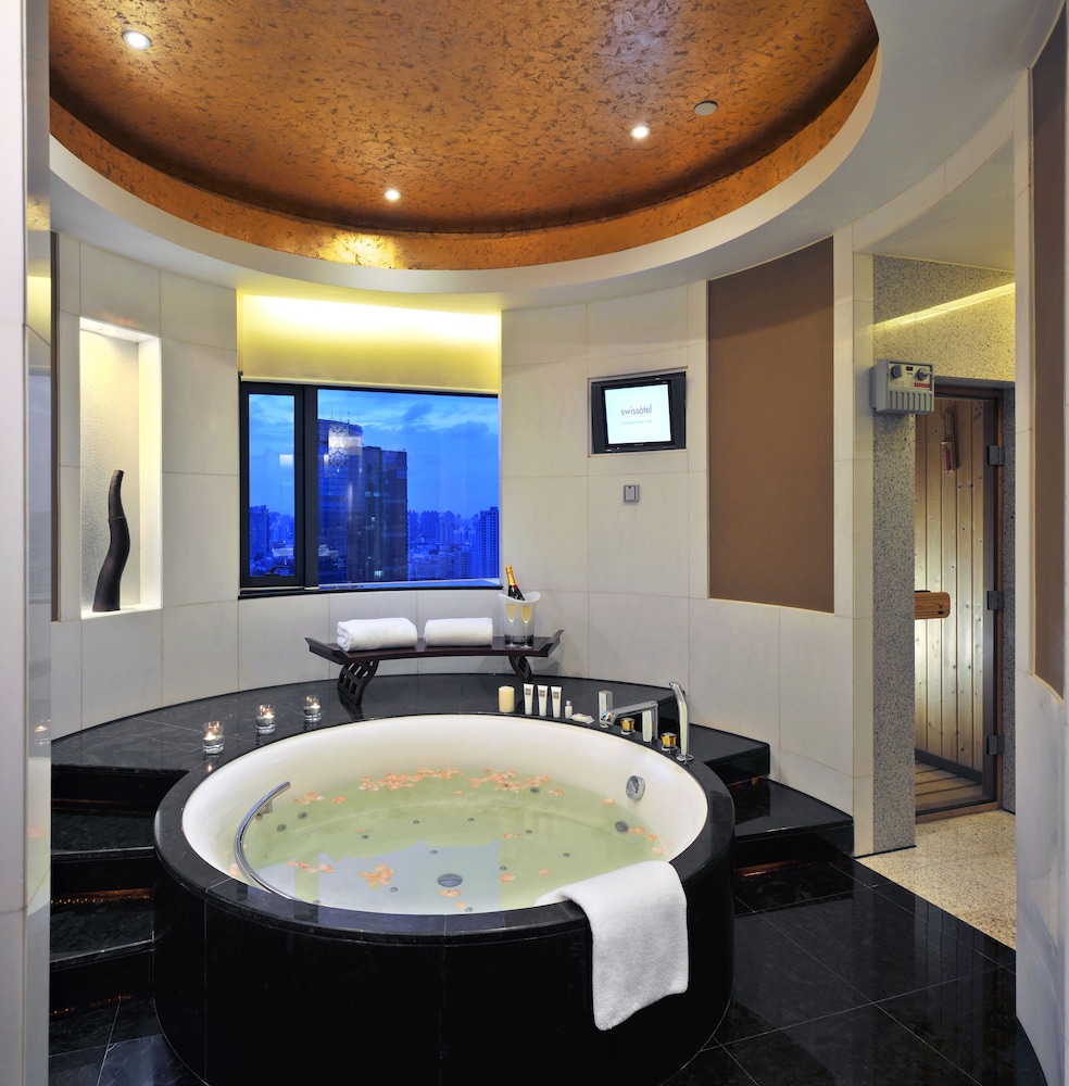 Swissotel Grand Shanghai 28/47