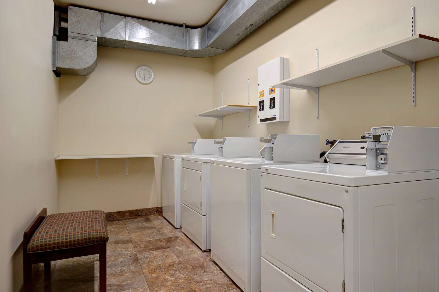 Days Inn by Wyndham Dawson Creek 7/40
