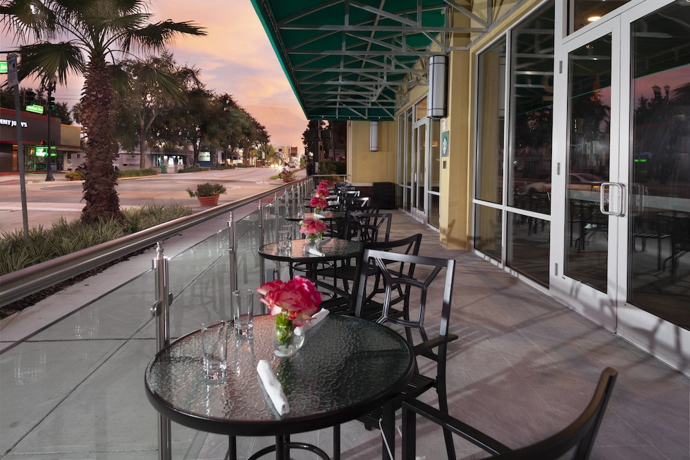 Courtyard By Marriott Deland Historic Downtown 35/47