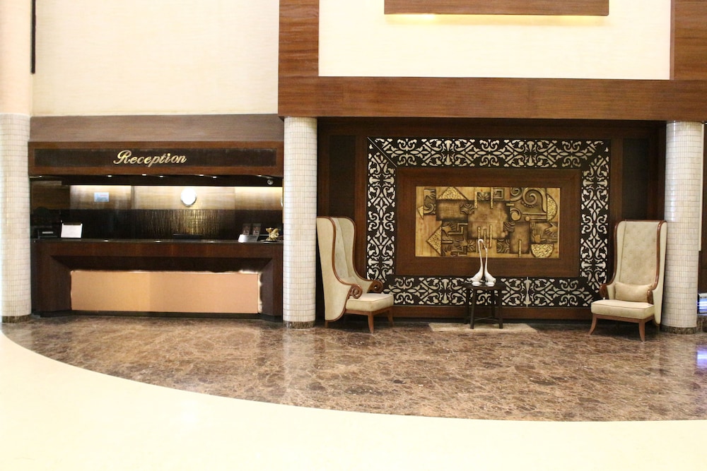 Hotel Amr Katra 6/28