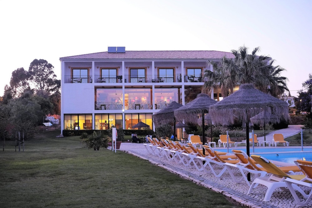 Luzmar Villas 4/30