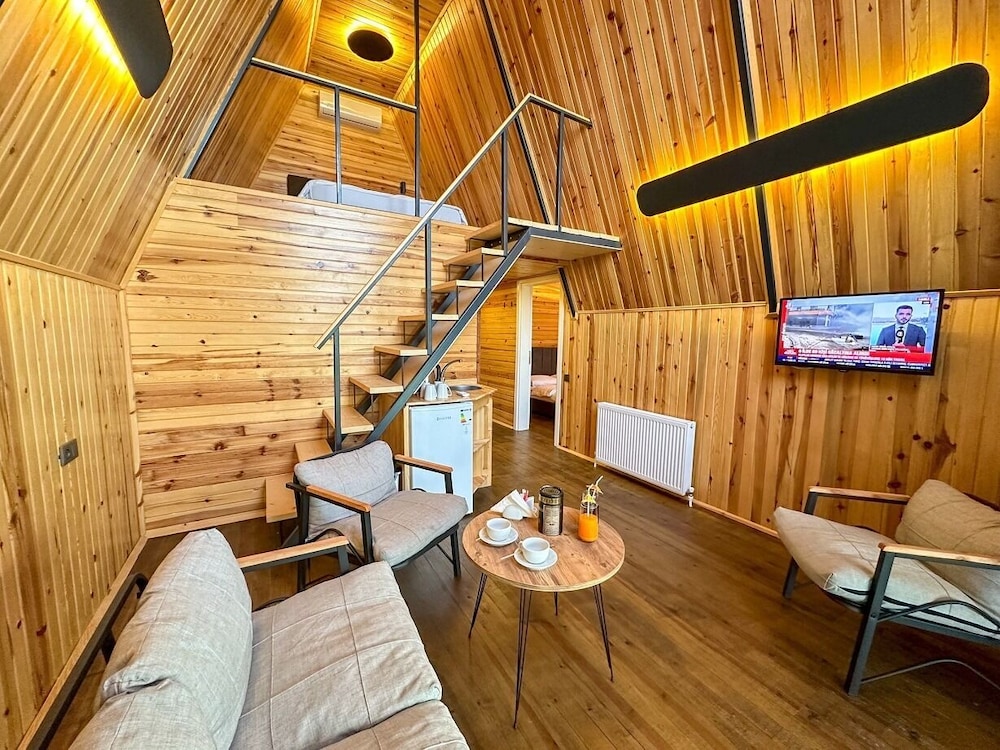 Patya Bungalov 18/50