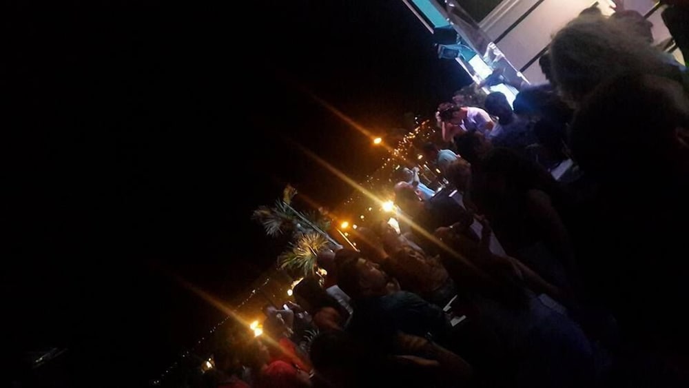 Camlik 87 Hotel Ayvalik 62/63