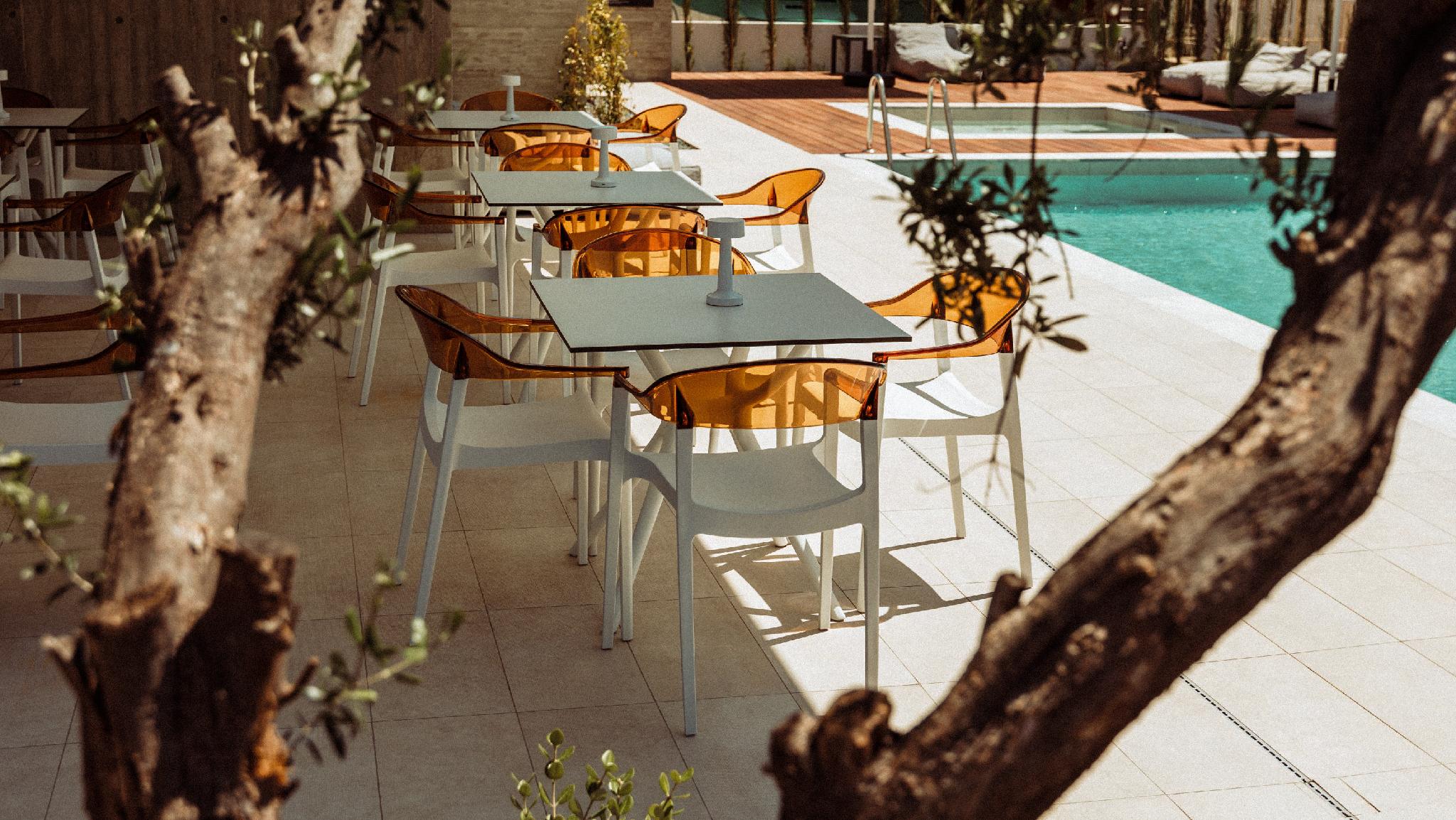 Regency Boutique Hotel Holiday Suites 25/26