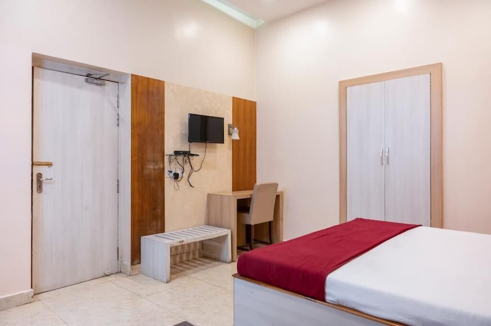 HOTEL PRAYAG 28/55